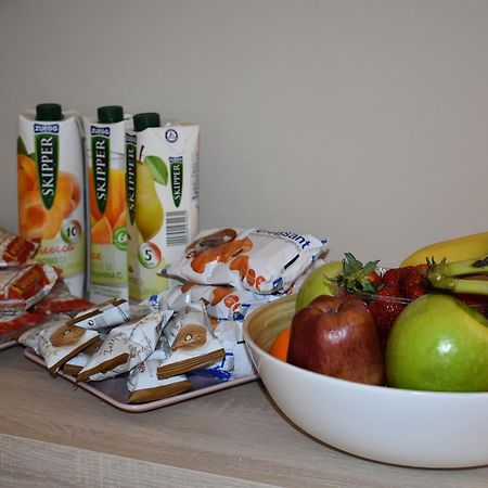I Vicere B&B Deluxe Naples Luaran gambar