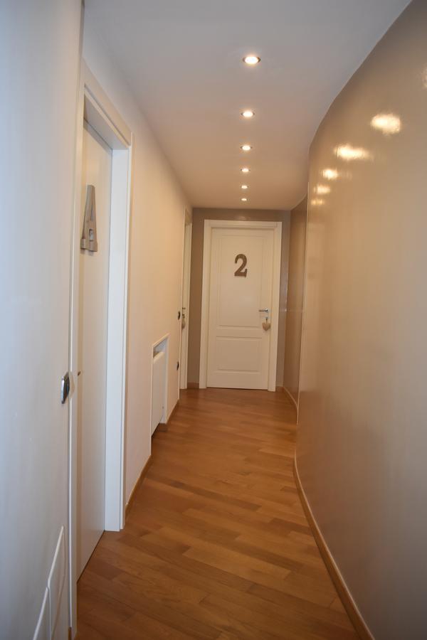 I Vicere B&B Deluxe Naples Luaran gambar