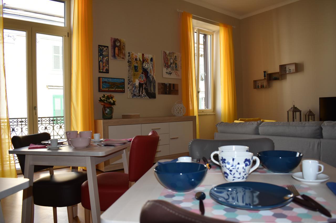 I Vicere B&B Deluxe Naples Luaran gambar