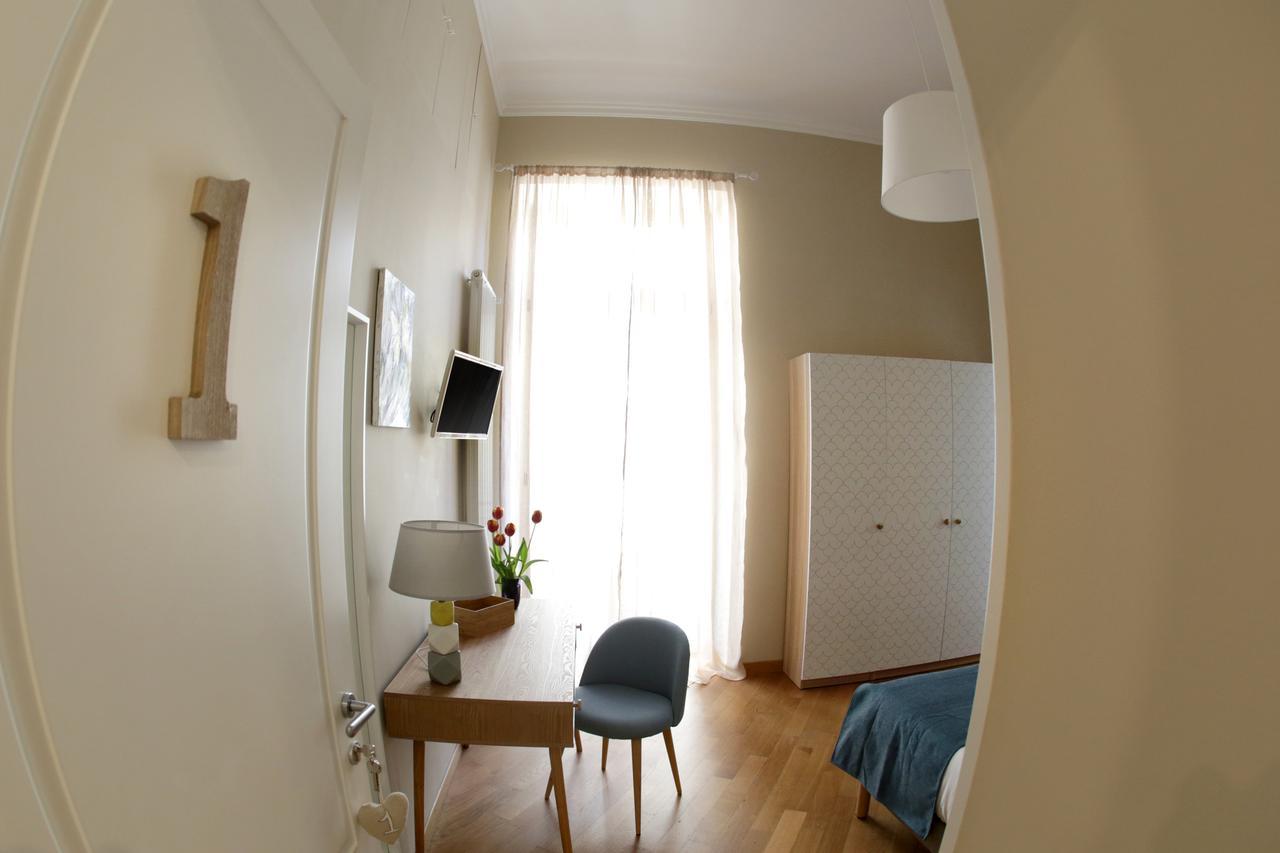 I Vicere B&B Deluxe Naples Luaran gambar