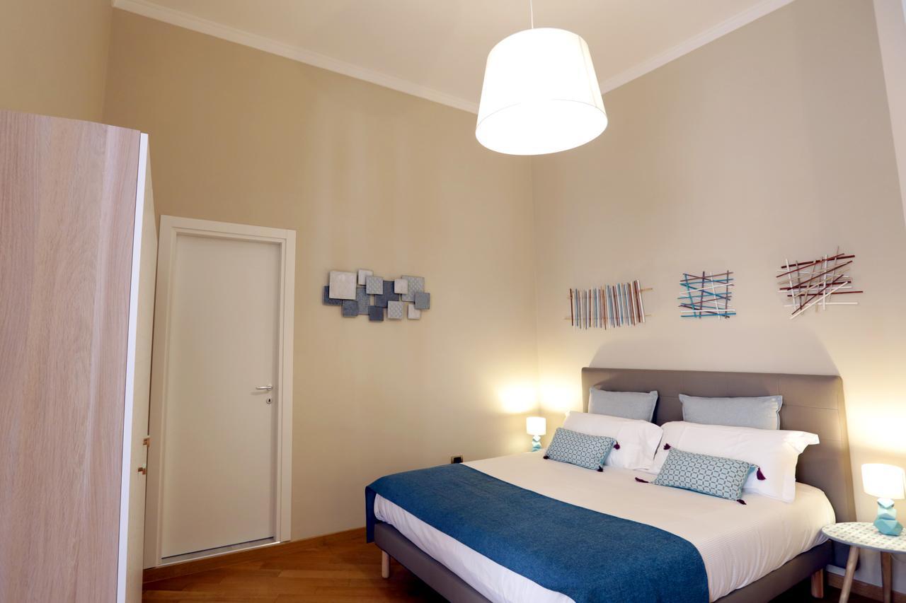 I Vicere B&B Deluxe Naples Luaran gambar