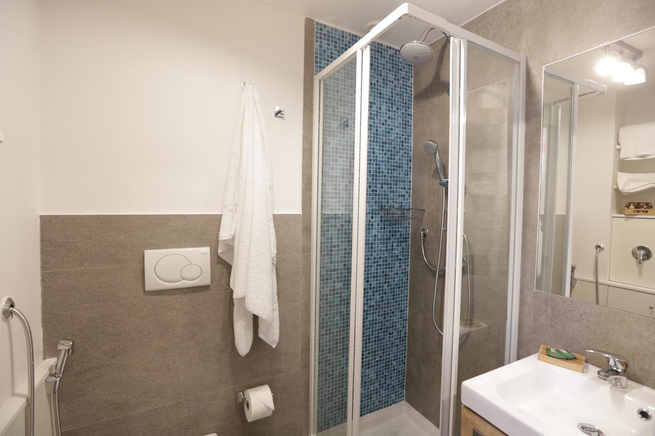 I Vicere B&B Deluxe Naples Luaran gambar