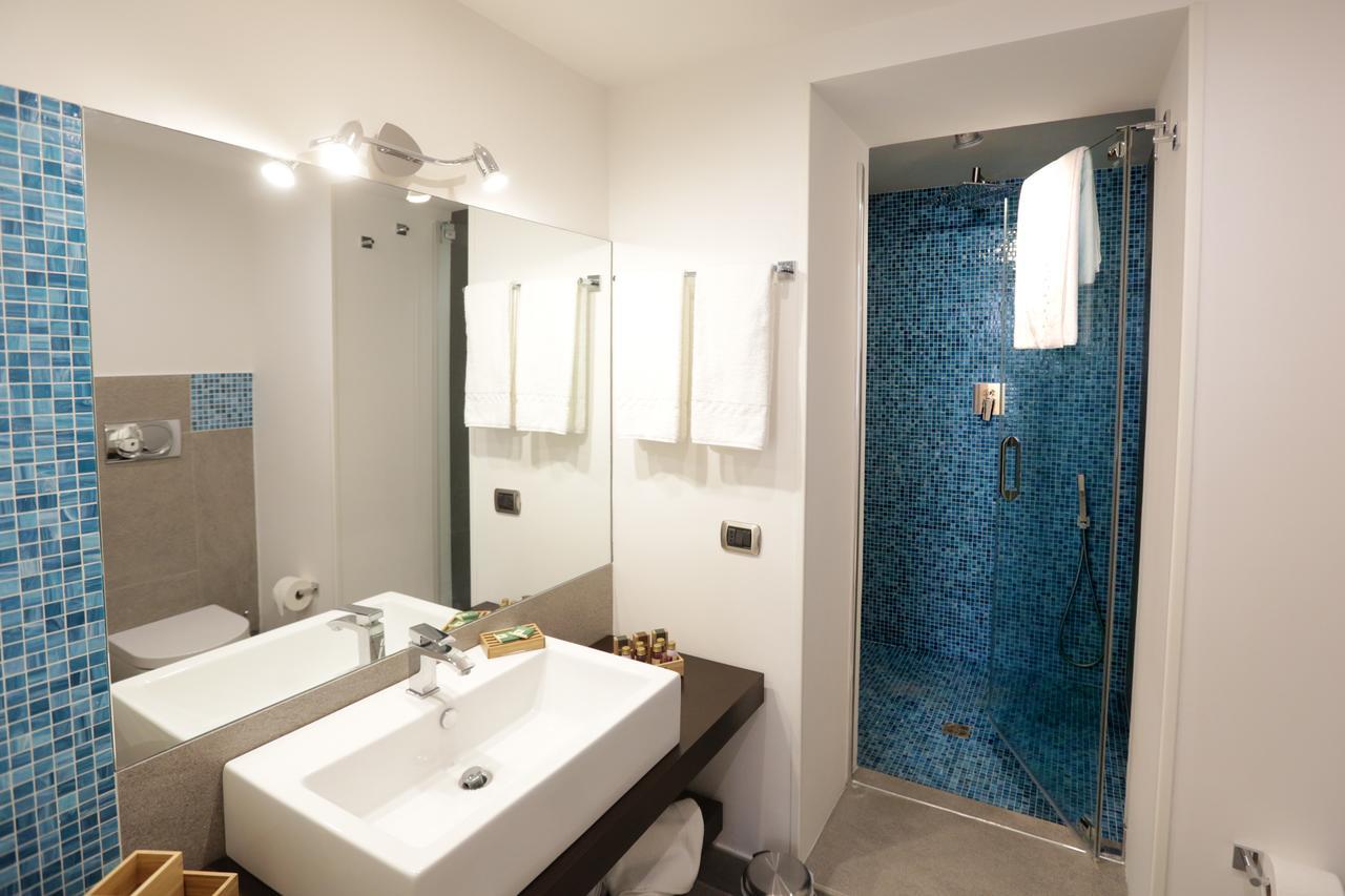 I Vicere B&B Deluxe Naples Luaran gambar