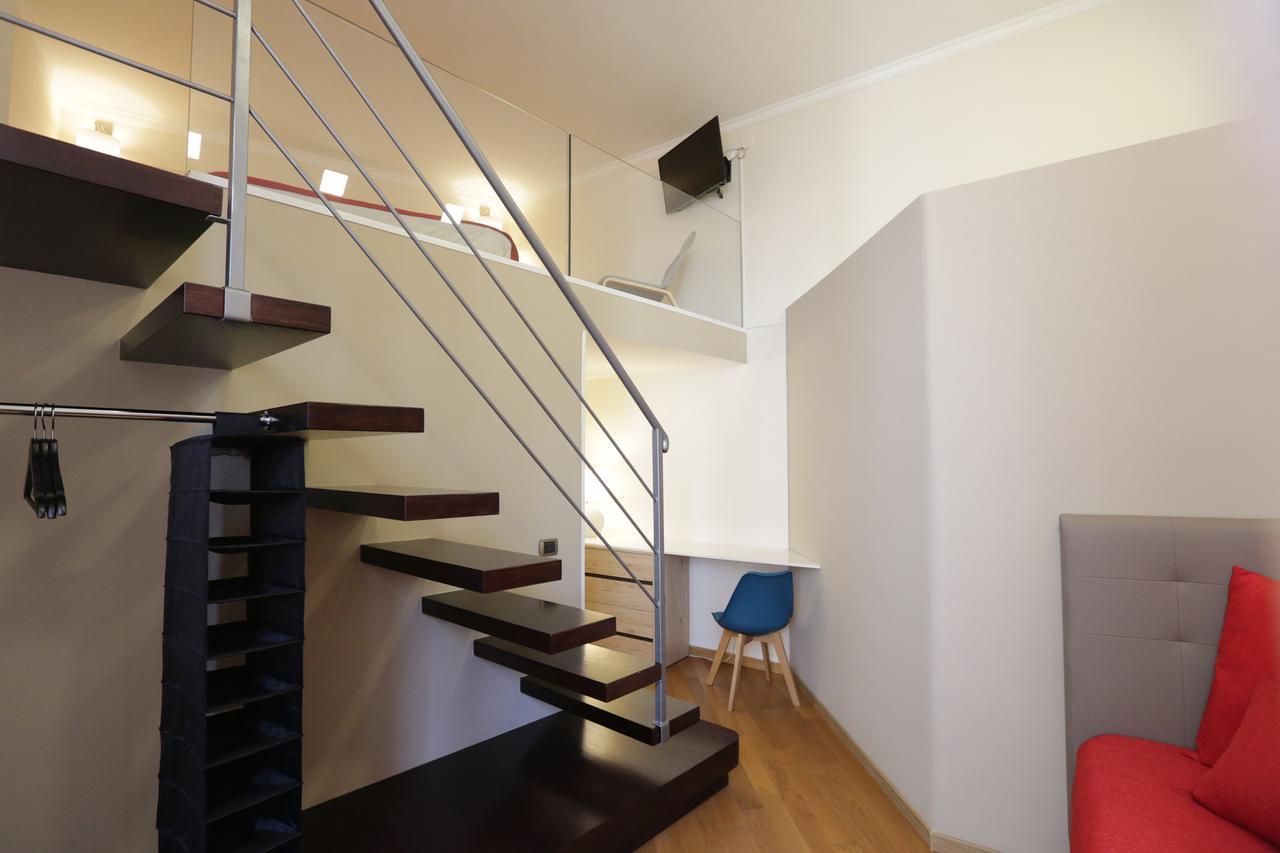 I Vicere B&B Deluxe Naples Luaran gambar